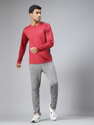 2b757bda 494a 42ed a96d e0bab62ae5e11742985033970 HRX by Hrithik Roshan Men Round Neck Regular Fit Training T 1.jpg