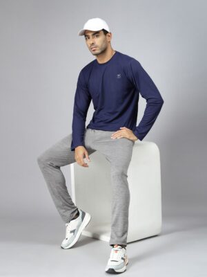 5dc2b32f 2ea0 4d0a add5 45cf656898121741757103377 HRX by Hrithik Roshan Men Solid Round Neck Rapid Dry Trainin 1.jpg