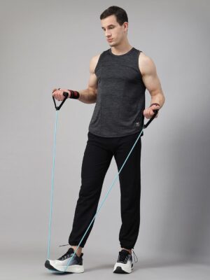 70ade220 6101 4acc 8c84 5df9fc84ee781741327787458 HRX by Hrithik Roshan Men Solid Slim Fit Round Neck Sport Ve 1.jpg