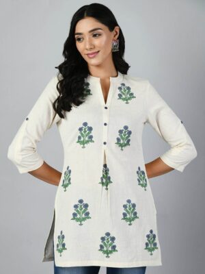 78f6cb73 8701 48ce 9ffa 3d1509a3677b1694792454338KALINICream ColouredGreenMandarinCollarPrintedEmbellishedEth1.jpg