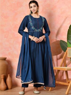 227dVWTT f3f70c0b78b44eb3a3b11178194b5002.jpg