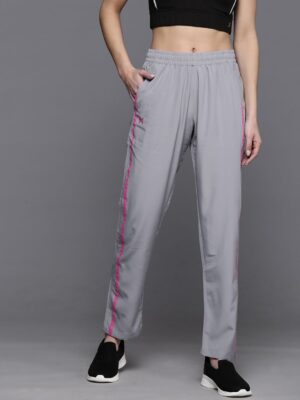 8f35fbe6 c1ff 4e5c 991b 3994e0b8d65e1707373481123 HRX by Hrithik Roshan Women Track Pants 9761707373480734 1.jpg